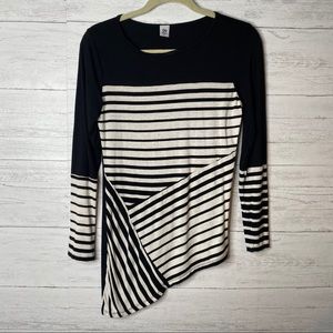 🌈 one fashion asymmetric long sleeved top